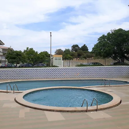 Forte Novo 3- Piscina, Wifi, Familiar Quarteira